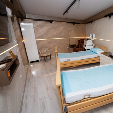 Slider image (8) Phoenix Medical Center